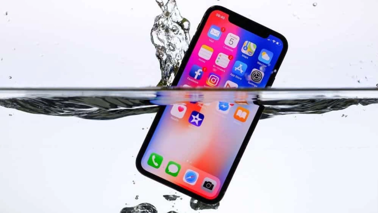 Is iPhone X Waterproof